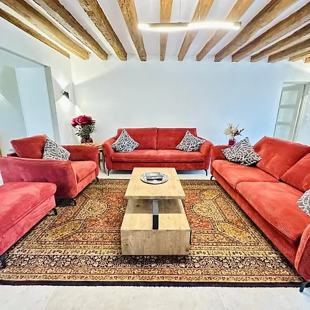 וילה Relais Du Gibet, 10 Min From Disneyland ז'וסיניי